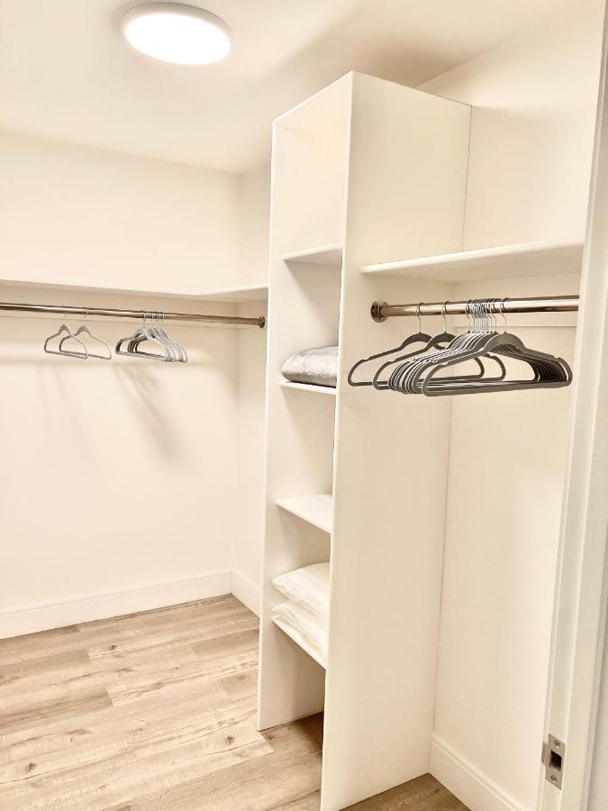 Modern 2 Bed Furnished Apartment In Quincy Ngoại thất bức ảnh