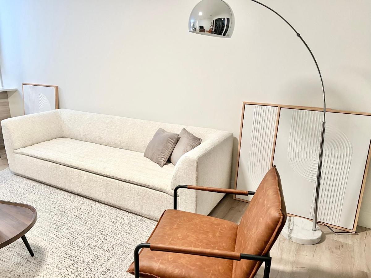Modern 2 Bed Furnished Apartment In Quincy Ngoại thất bức ảnh